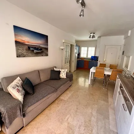 Mangueros Wifi & Pool & Terrace Apartment *