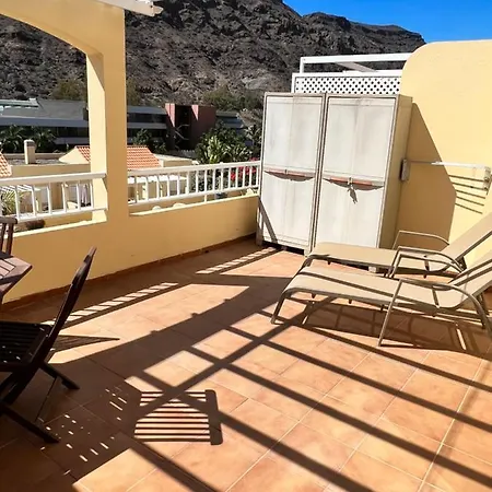 Mangueros Wifi & Pool & Terrace Apartment